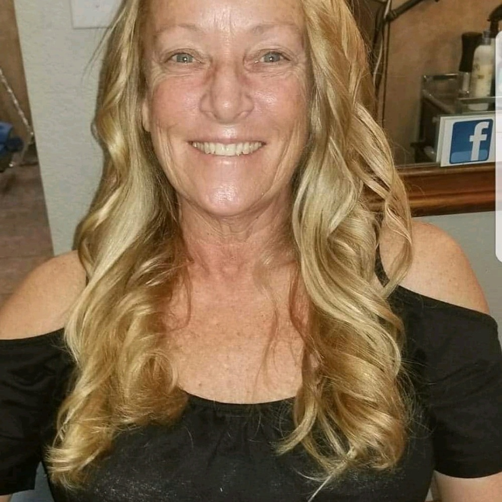 Meet your Posher, Lisa